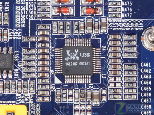 支持無(wú)線(xiàn)WiFi悍馬全固熱管890GX賞析