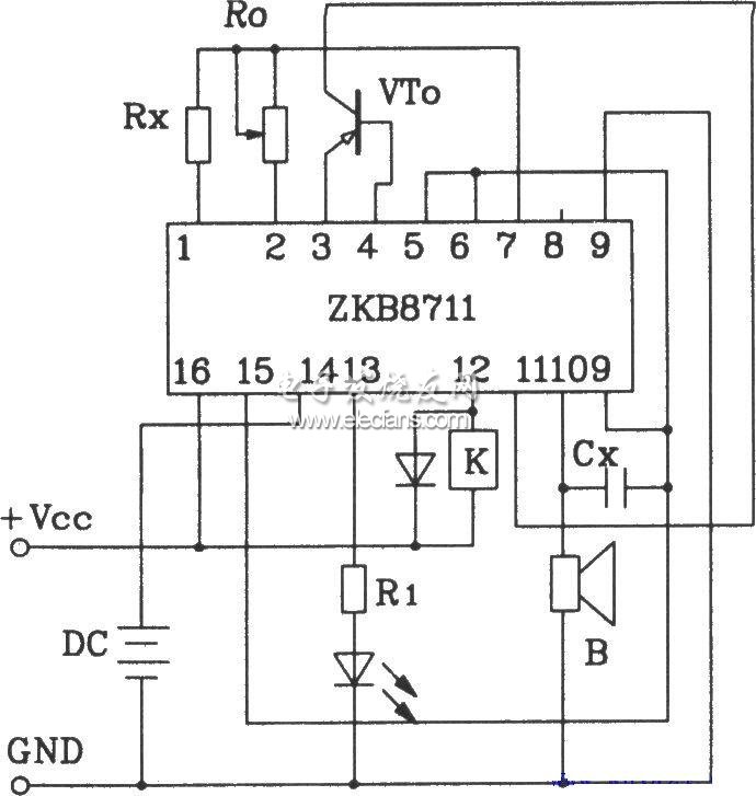 ZKB8711構(gòu)成的恒溫自動控制報警電路圖