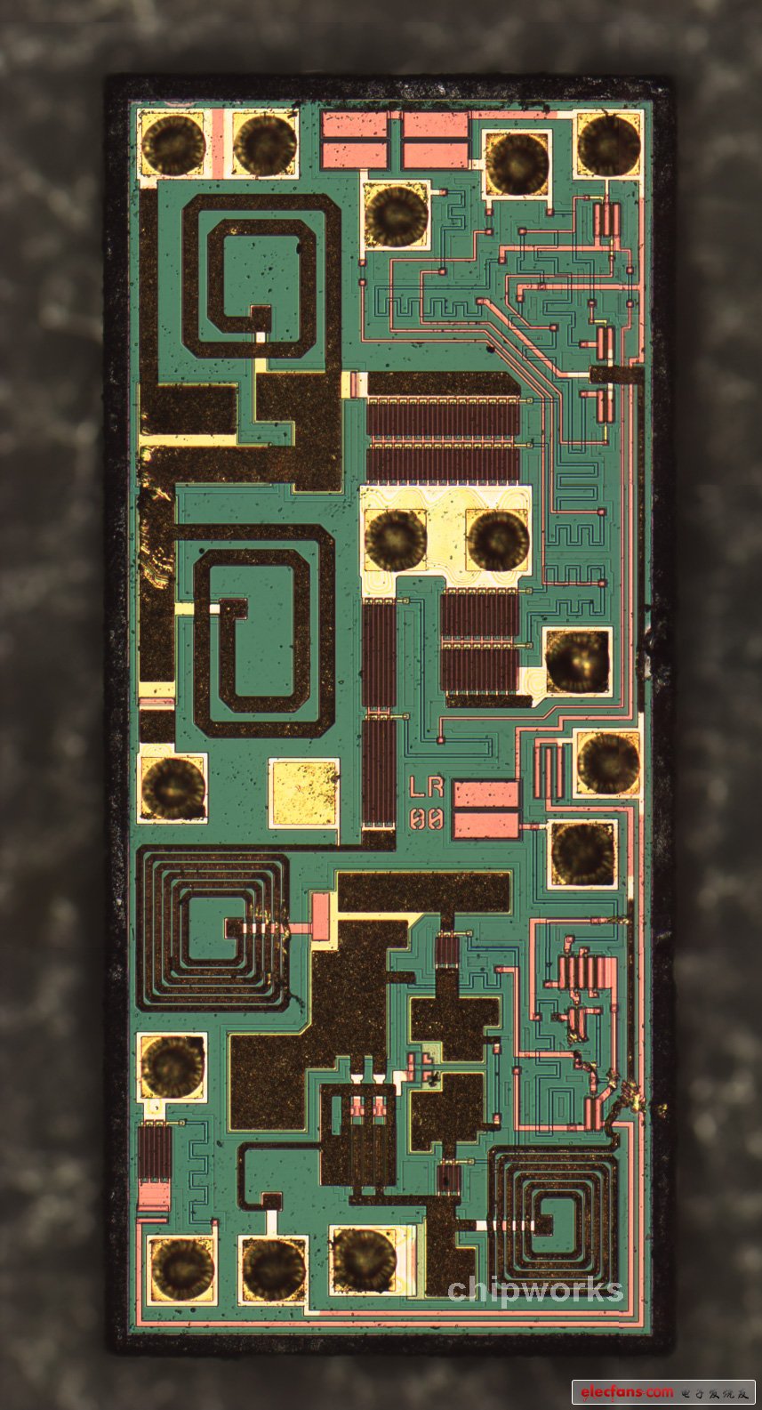 　村田2.4 GHz 帶通濾波器芯片