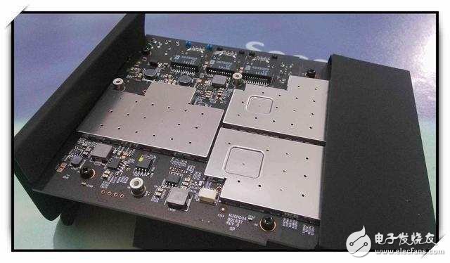小米唯一一款可以自己動手的組裝的路由器