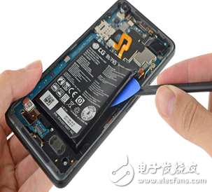 暴力拆解谷歌Pixel 2 XL,了解內(nèi)部黑科技